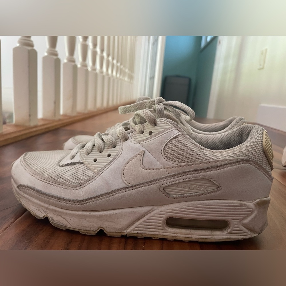 Nike Air Max 90 Sneakers - White